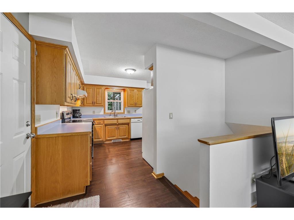 10121 96th Place N Maple Grove MN 55369 7089606 image12