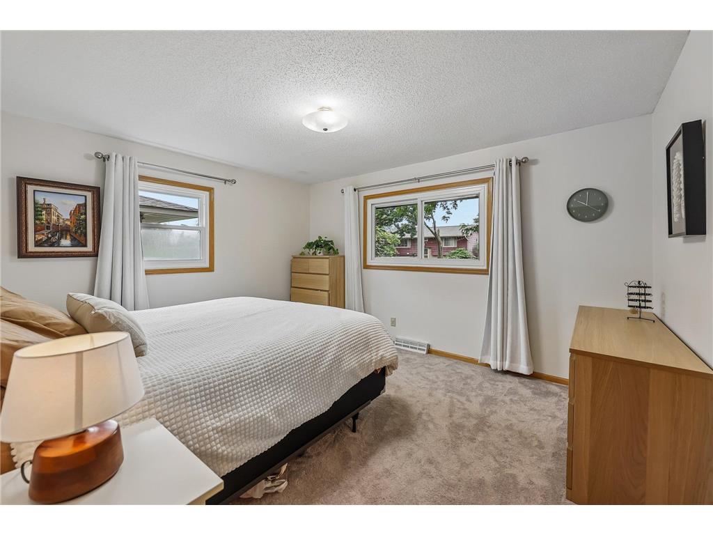 10121 96th Place N Maple Grove MN 55369 7089606 image18