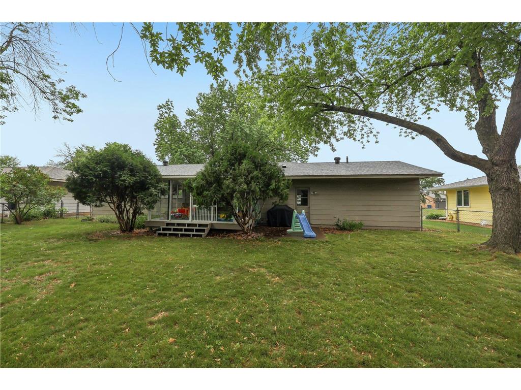 10121 96th Place N Maple Grove MN 55369 7089606 image39