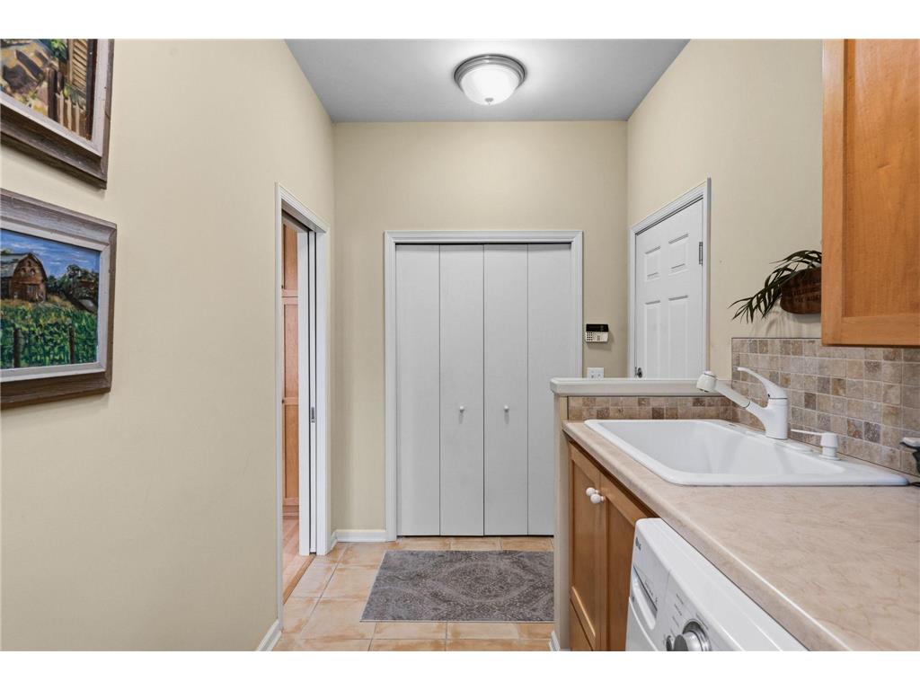 10123 Waterfront Drive Woodbury MN 55129 - Powers 7073092 image12