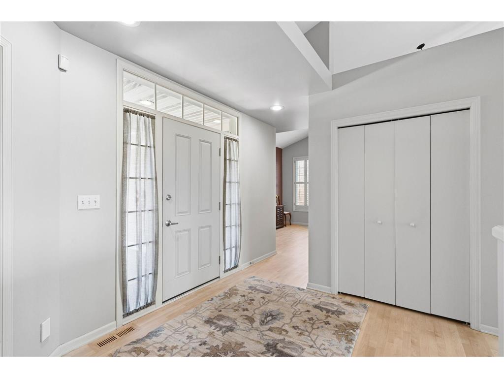 10123 Waterfront Drive Woodbury MN 55129 - Powers 7073092 image16