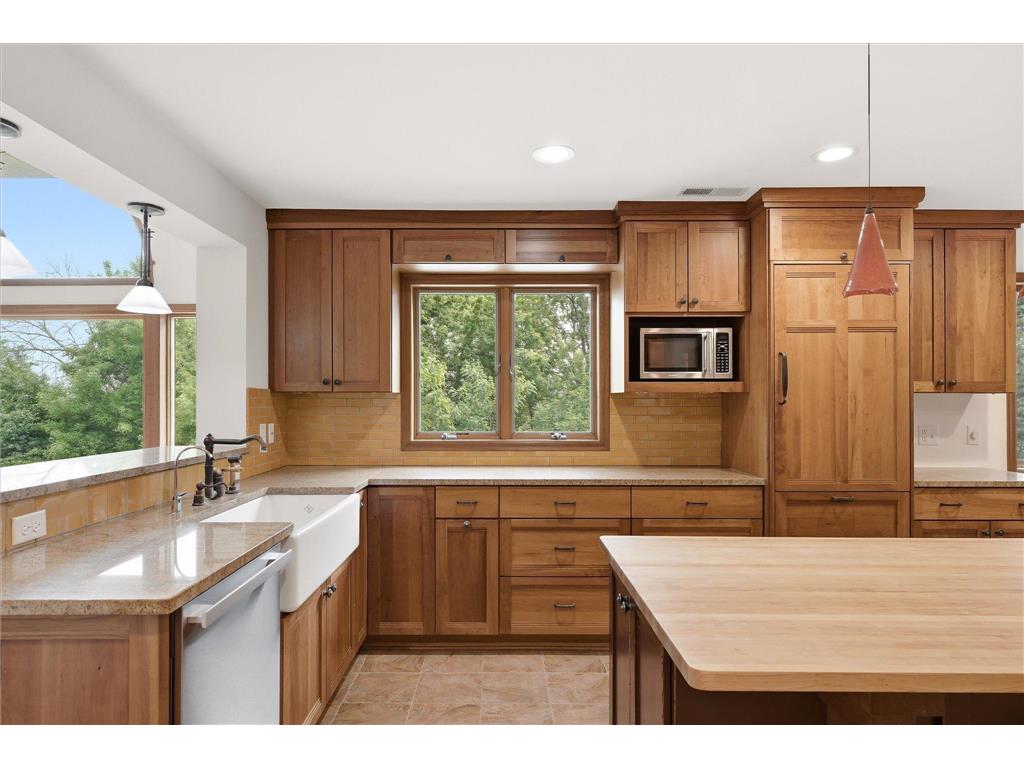 10129 Eden Prairie Road Eden Prairie MN 55347 7087784 image10