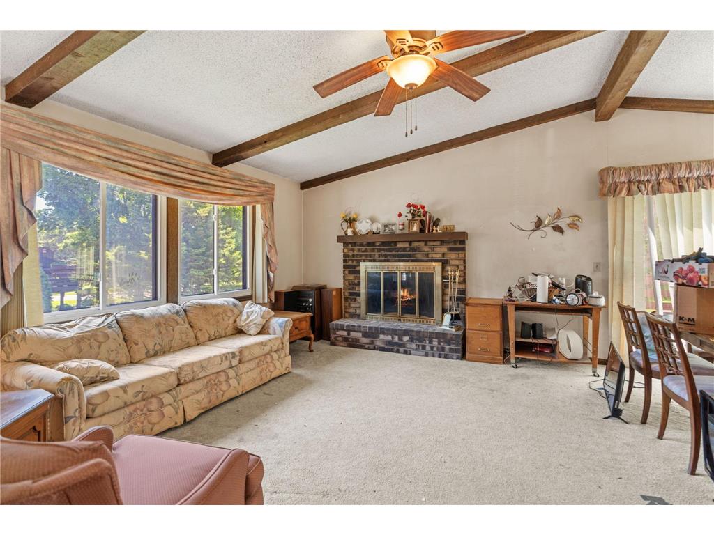 1013 122nd Avenue NE Blaine MN 55434 7066338 image2