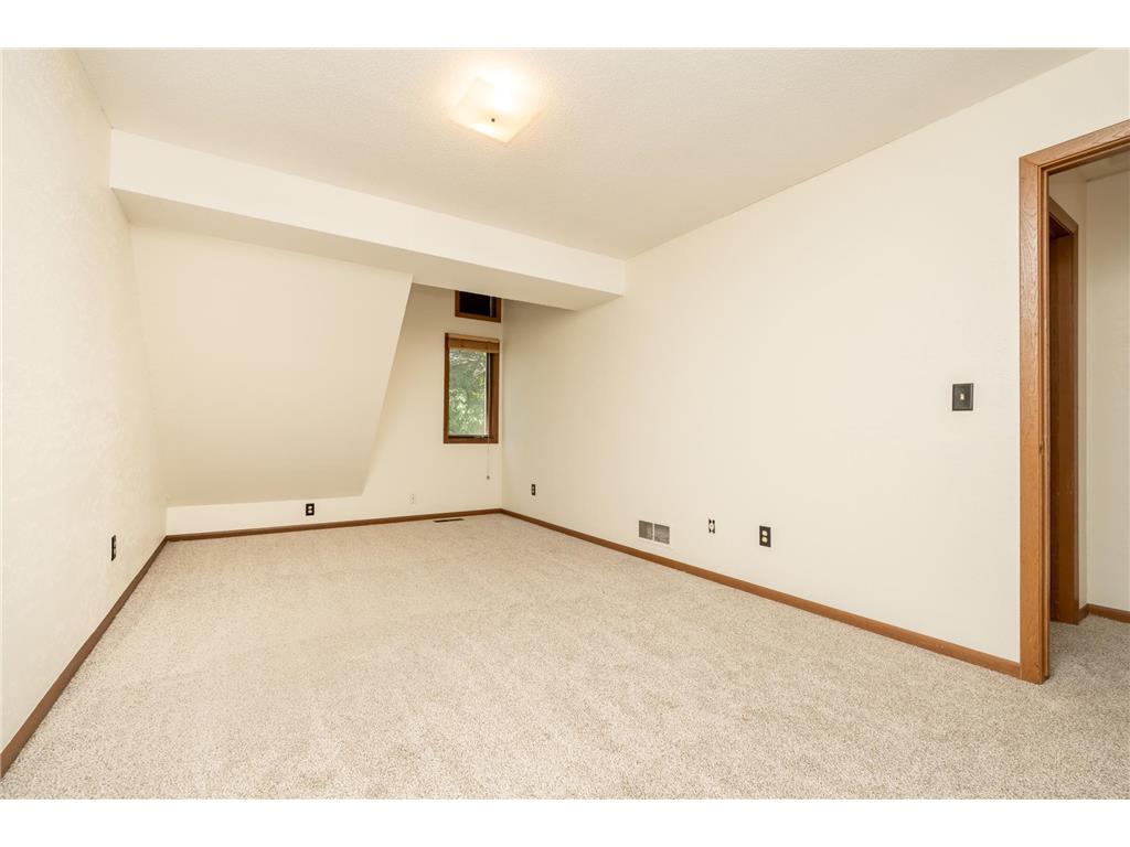 1013 124th Circle NW Coon Rapids MN 55448 7088386 image12