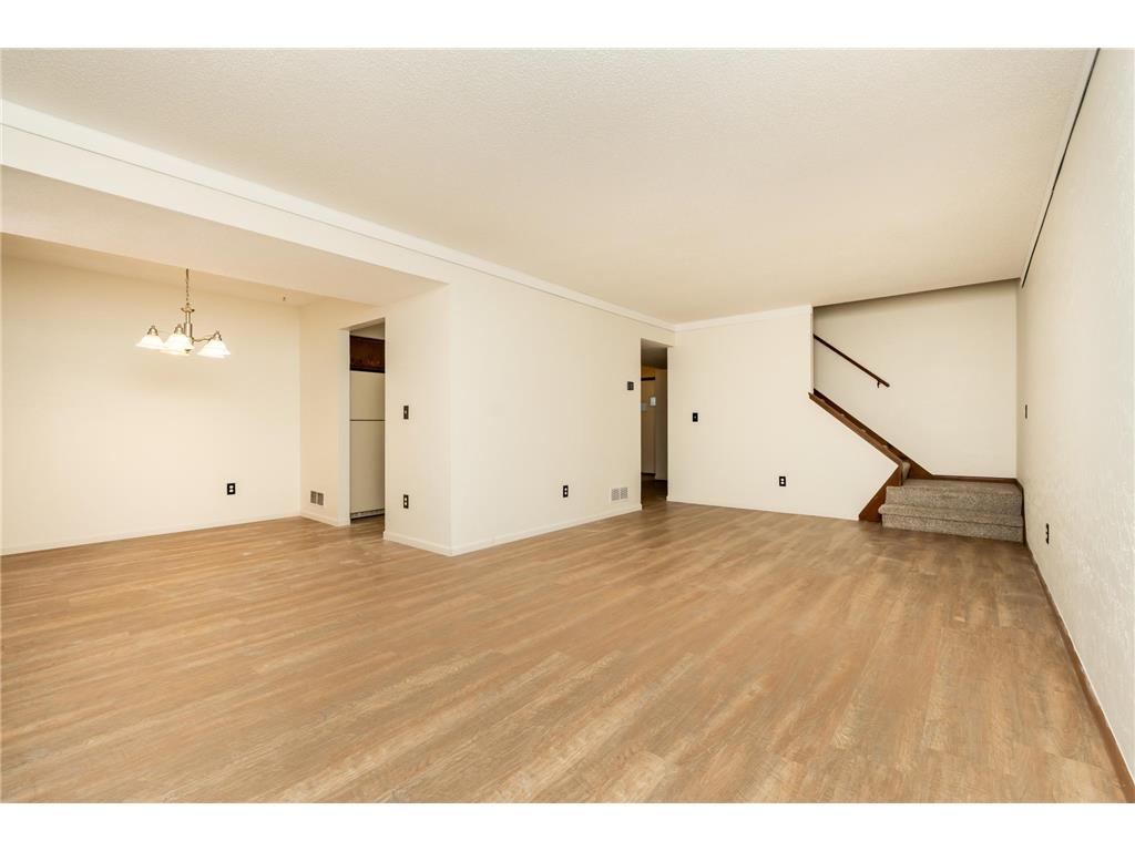 1013 124th Circle NW Coon Rapids MN 55448 7088386 image2