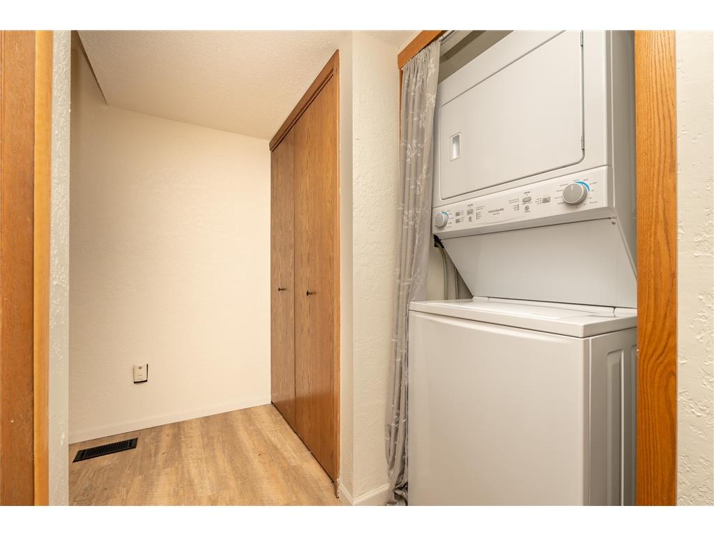 1013 124th Circle NW Coon Rapids MN 55448 7088386 image20