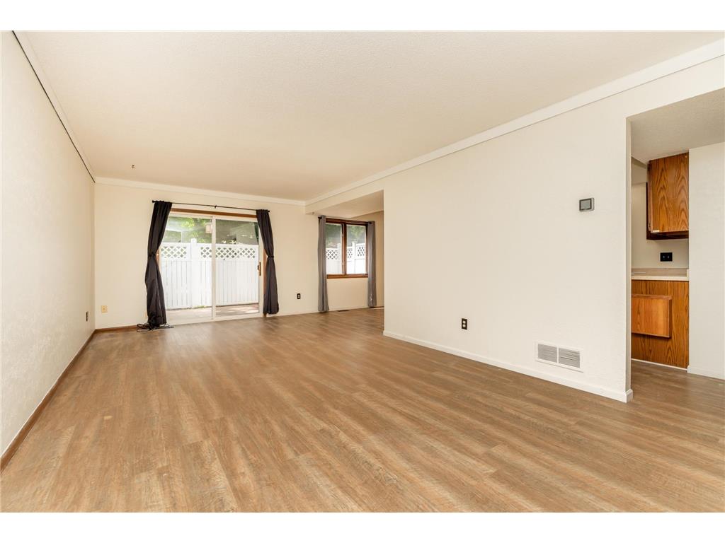 1013 124th Circle NW Coon Rapids MN 55448 7088386 image3