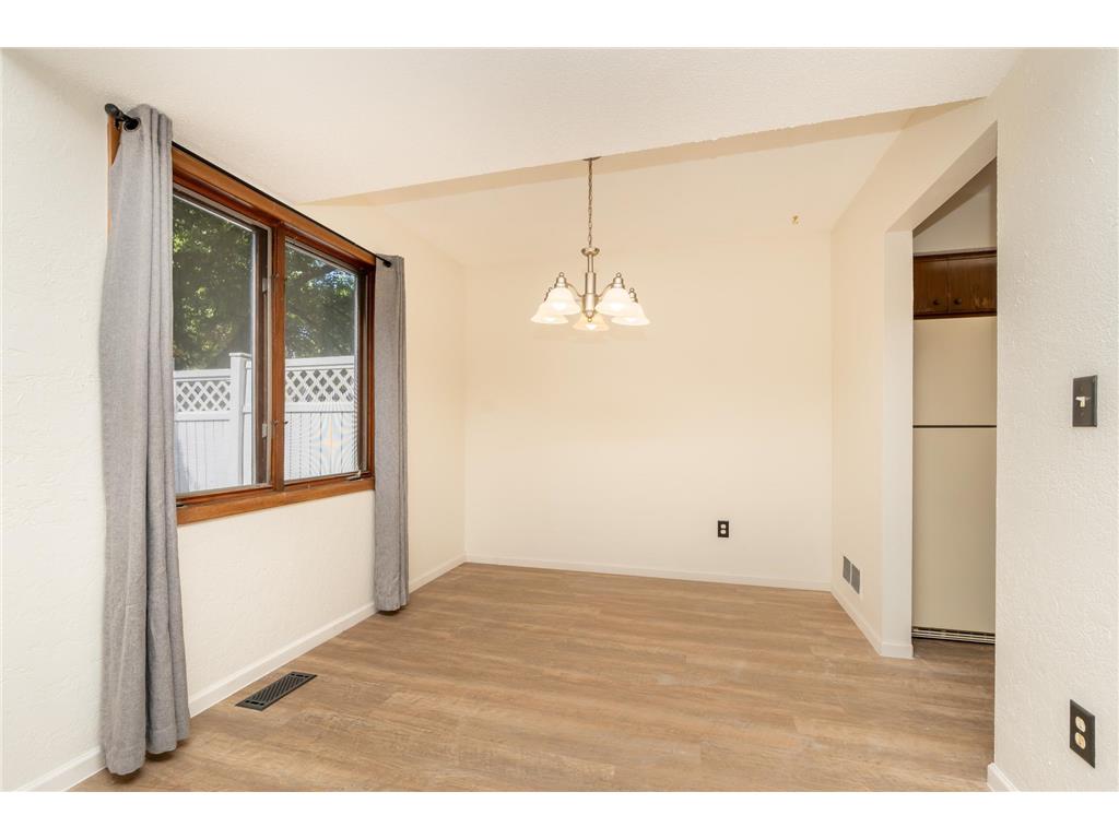 1013 124th Circle NW Coon Rapids MN 55448 7088386 image5