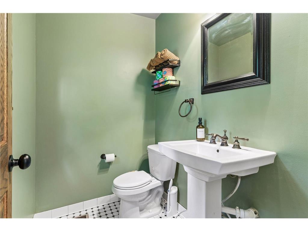 1013 20th Avenue NE Minneapolis MN 55418 7080523 image13