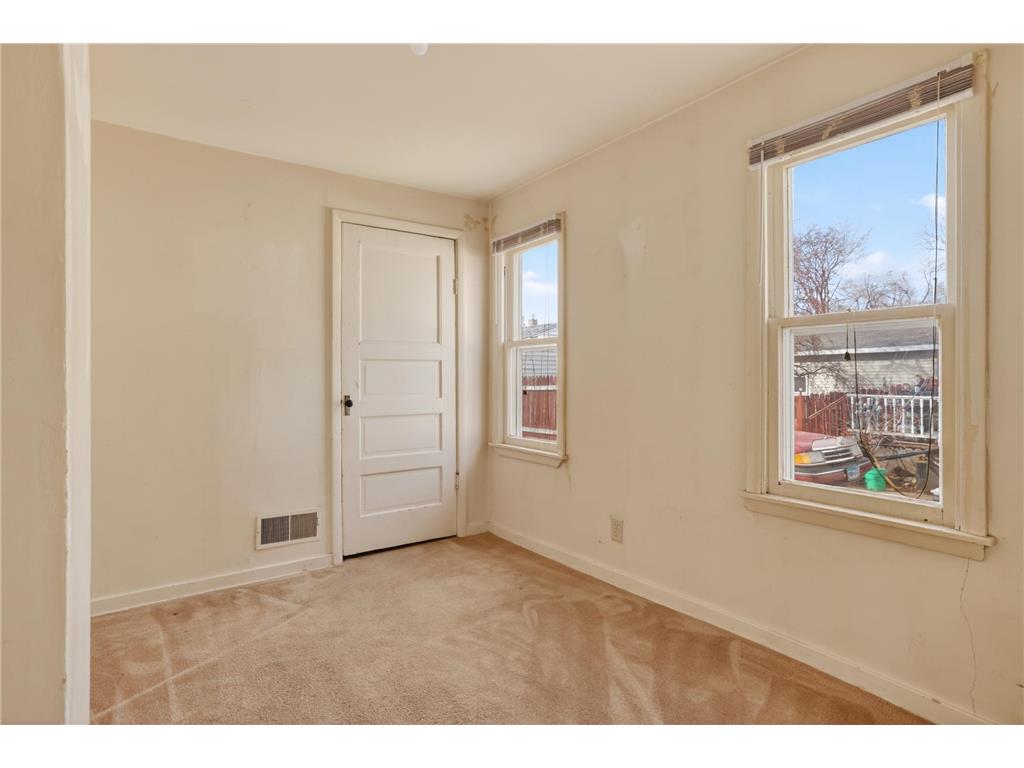 1013 2nd Avenue NW Rochester MN 55901 7034352 image16