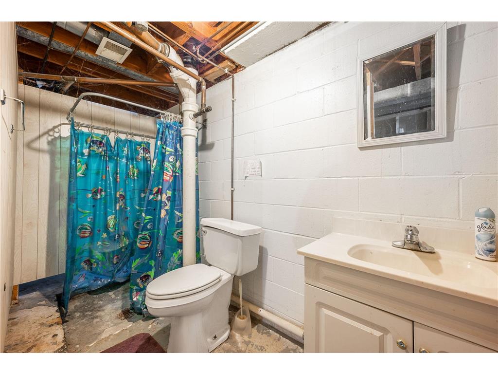 1013 5th Street S Saint James MN 56081 7102683 image32