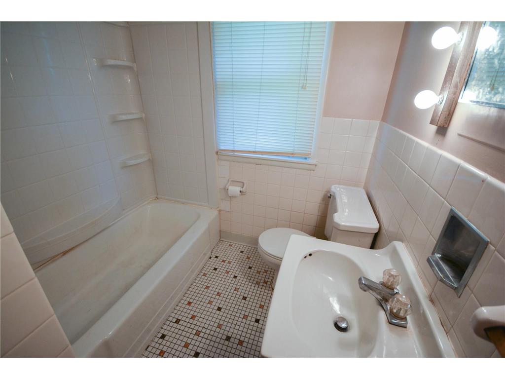 1013 9th Street NE Rochester MN 55906 7098404 image11