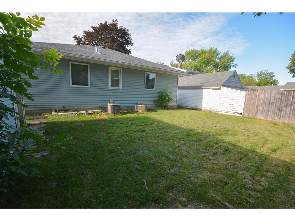 1013 9th Street NE Rochester MN 55906 7098404 image3