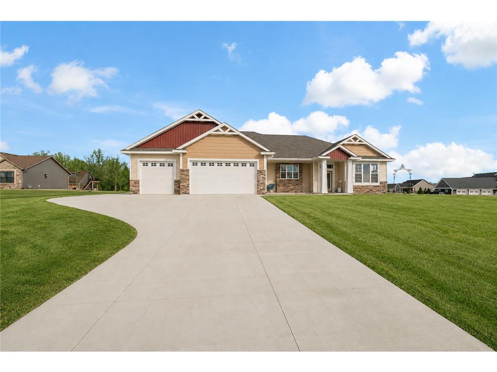 1013 Birch Avenue NE Montgomery MN 56069 7016880 image1