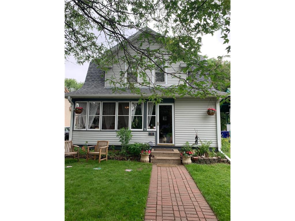 1013 Como Place, Saint Paul, MN, 55103 MLS 5733060 Edina Realty