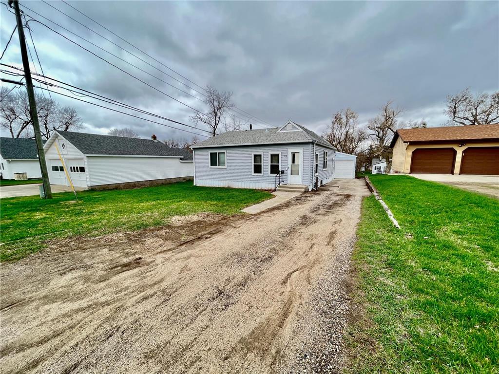 1013 E Alcott Avenue Fergus Falls MN 56537 6367628 image1