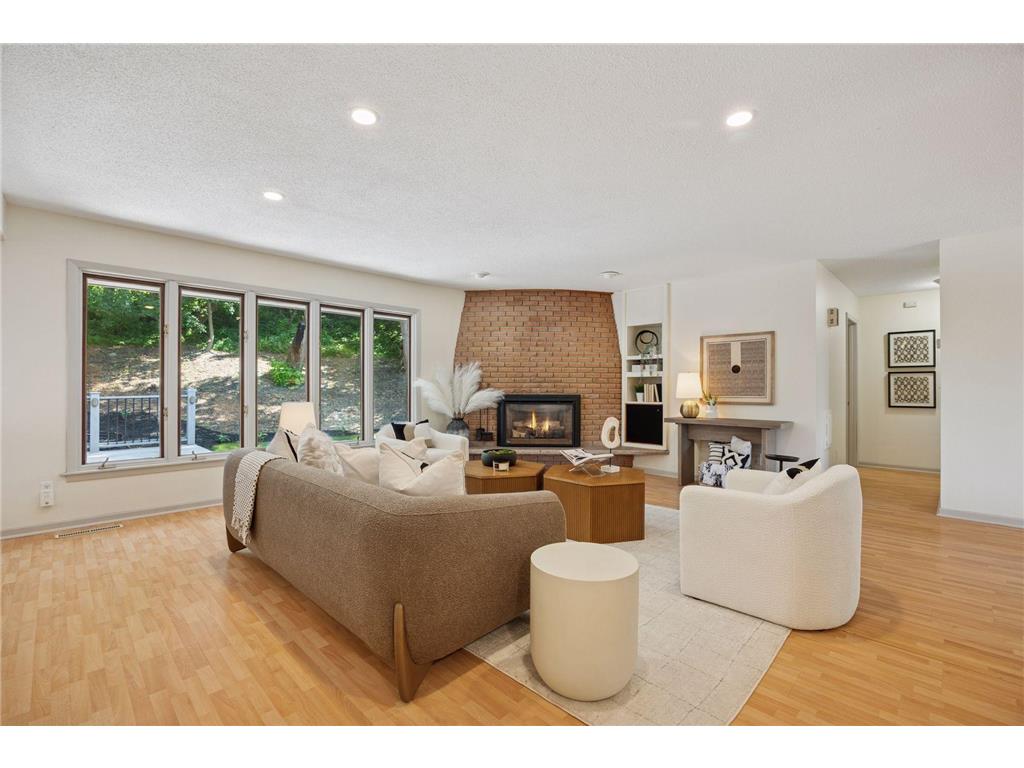 1013 Kenwood Parkway Minneapolis MN 55403 6757514 image15