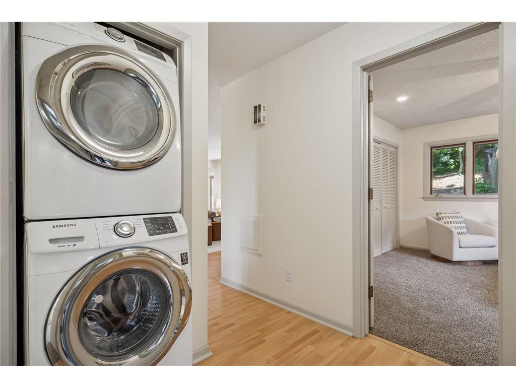 1013 Kenwood Parkway Minneapolis MN 55403 6757514 image31