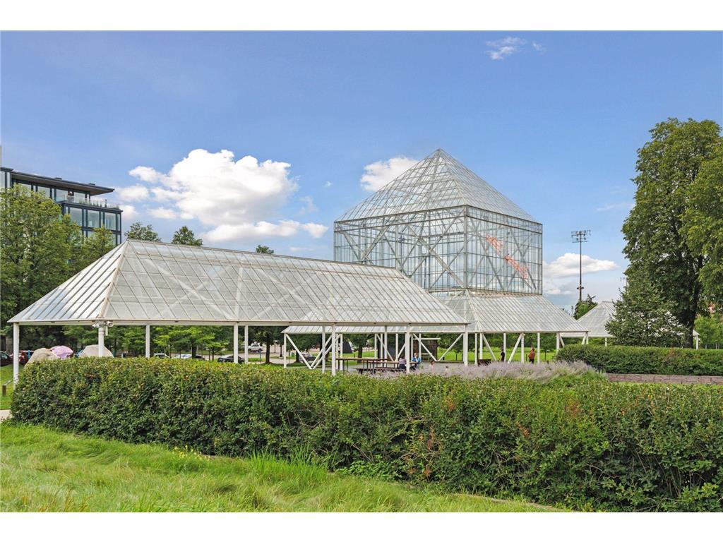 1013 Kenwood Parkway Minneapolis MN 55403 6757514 image58