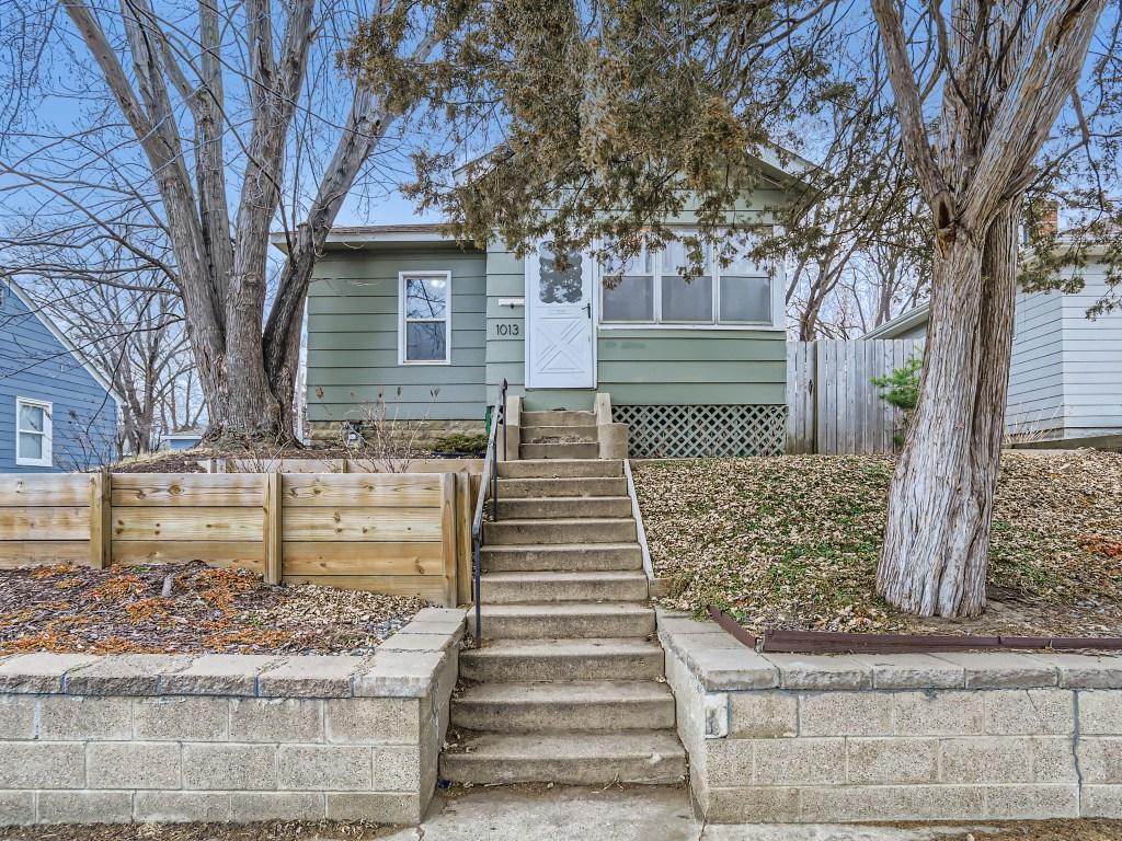 1013 Seminary Avenue Saint Paul MN 55104 6494403 image1