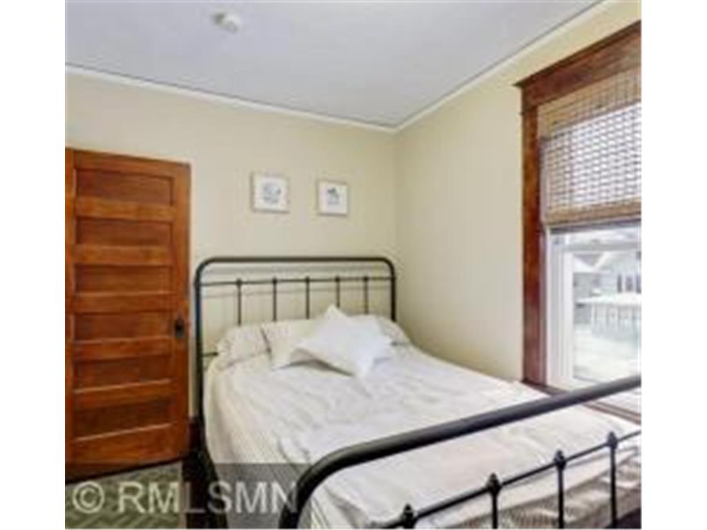 1013 Sims Avenue Saint Paul MN 55106 7001296 image23