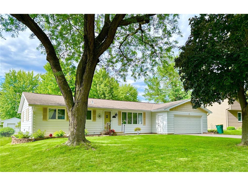 1013 Skylark Lane Albert Lea MN 56007 6559679 image1