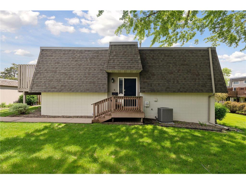 1013 W 104th Street Bloomington MN 55431 6512641 image1