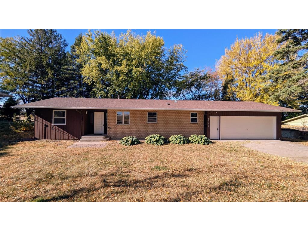 1014 10th Street N Mountain Lake MN 56159 6619425 image1