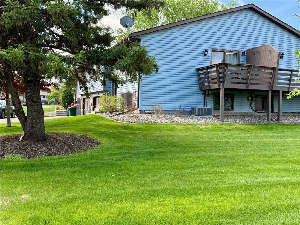 1014 122nd Avenue NE Blaine MN 55434 7077805 image4