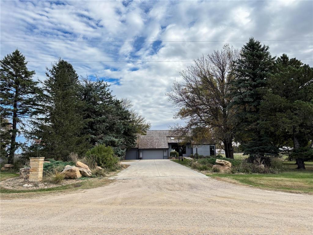 1014 140th Avenue Slayton Twp MN 56172 6798612 image1