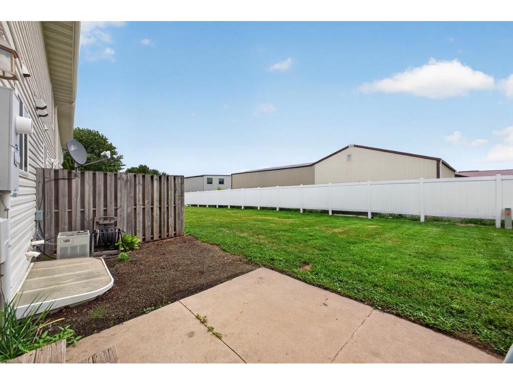 1014 2nd Street NW Byron MN 55920 7091350 image27