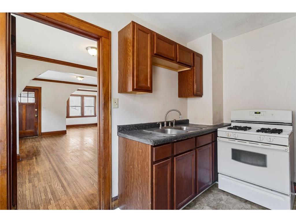 1014 Fremont Avenue Saint Paul MN 55106 6679868 image2