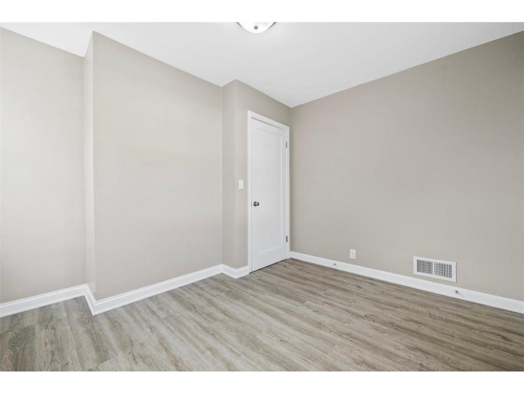 1014 Hawthorne Street Alexandria MN 56308 7055871 image9