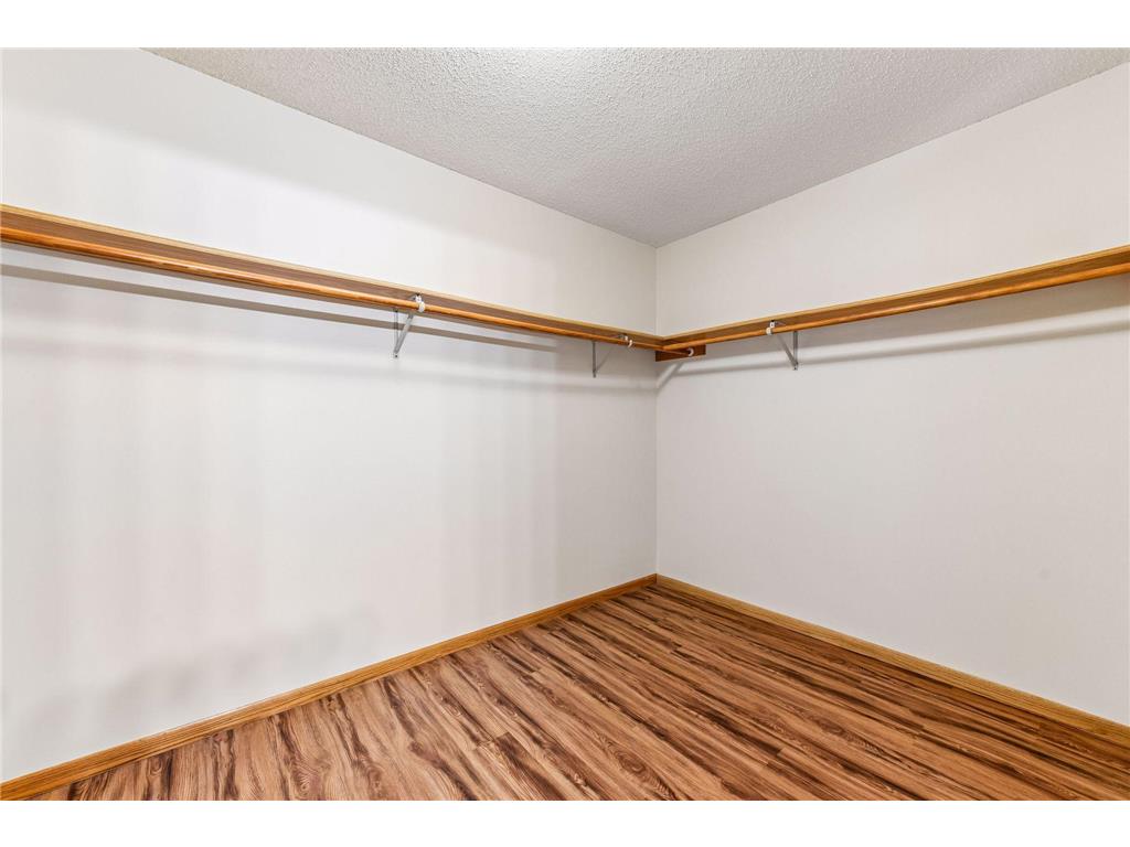 1014 Heldt Street Chaska MN 55318 7071568 image28