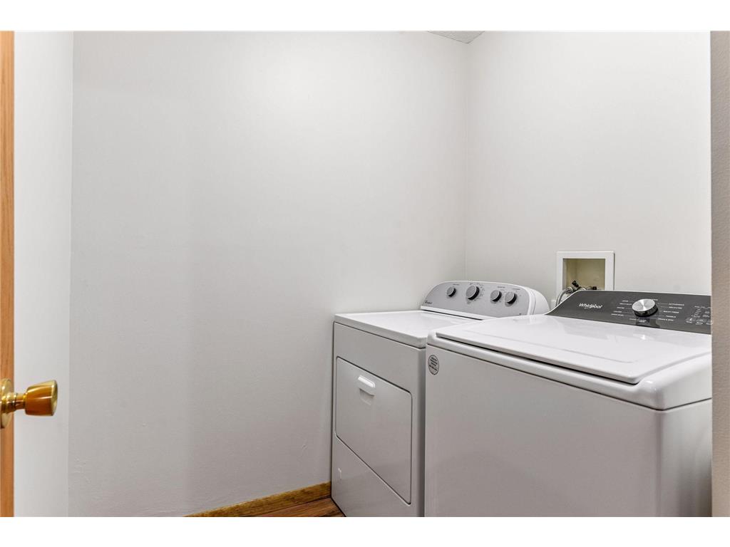 1014 Heldt Street Chaska MN 55318 7071568 image34