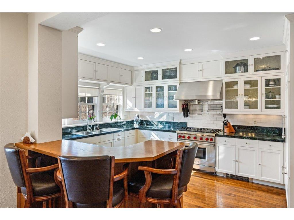 1014 Mount Curve Avenue Minneapolis MN 55403 7017735 image27