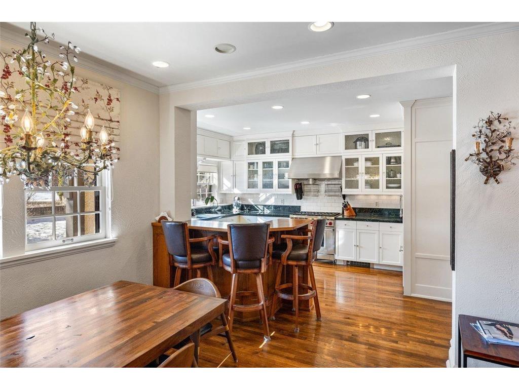1014 Mount Curve Avenue Minneapolis MN 55403 7017735 image28