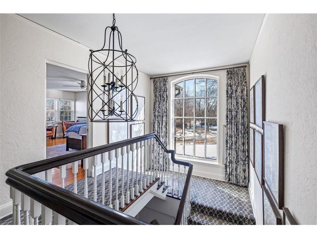 1014 Mount Curve Avenue Minneapolis MN 55403 7017735 image34