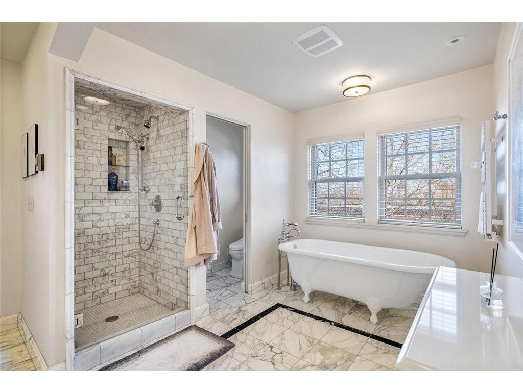 1014 Mount Curve Avenue Minneapolis MN 55403 7017735 image38