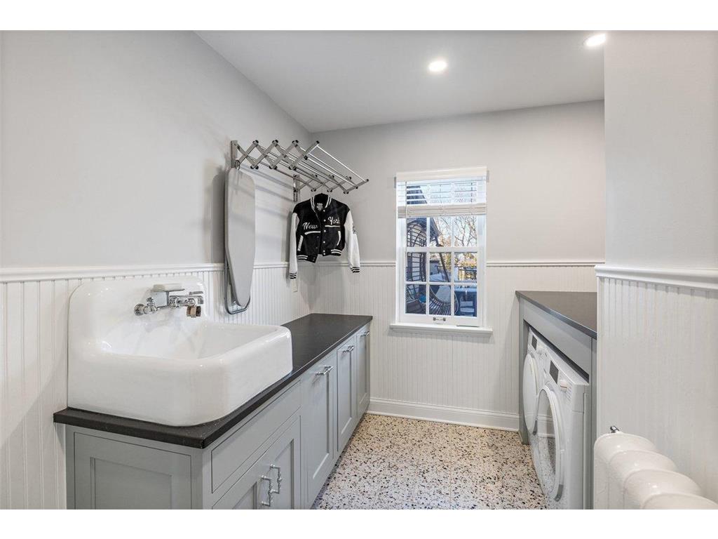 1014 Mount Curve Avenue Minneapolis MN 55403 7017735 image50