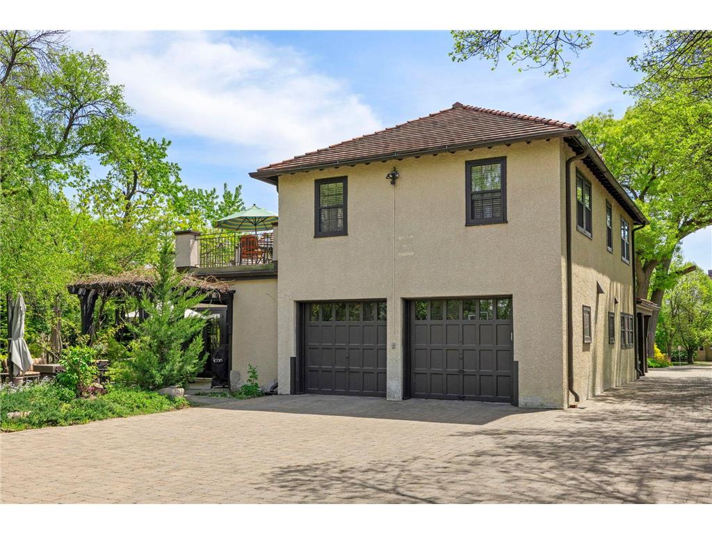 1014 Mount Curve Avenue Minneapolis MN 55403 7017735 image63