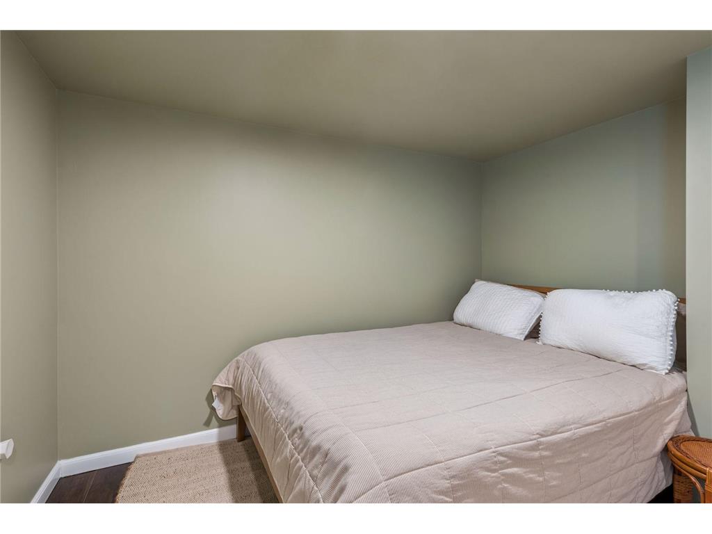 10140 26th Avenue N Plymouth MN 55441 - Medicine Lake 7070791 image31