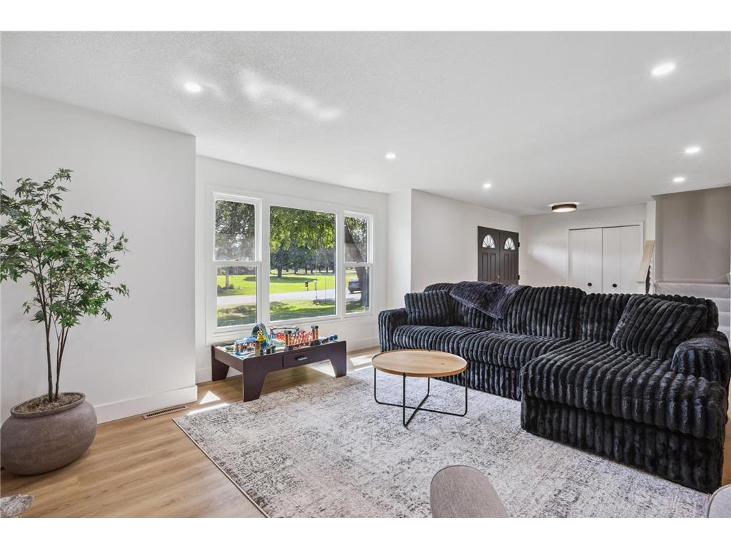 10144 67th Lane N Grant MN 55082 6825091 image4