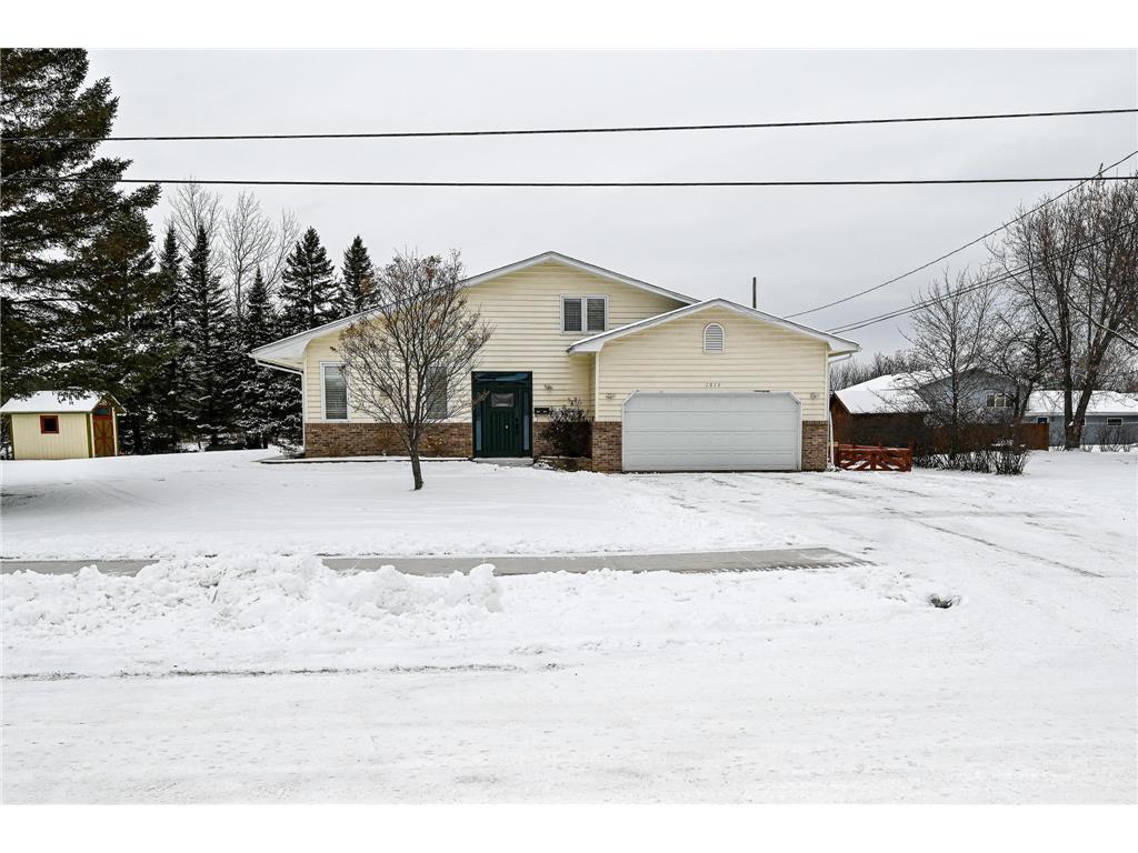 1015 15th Avenue E Superior WI 54880 6476334 image1