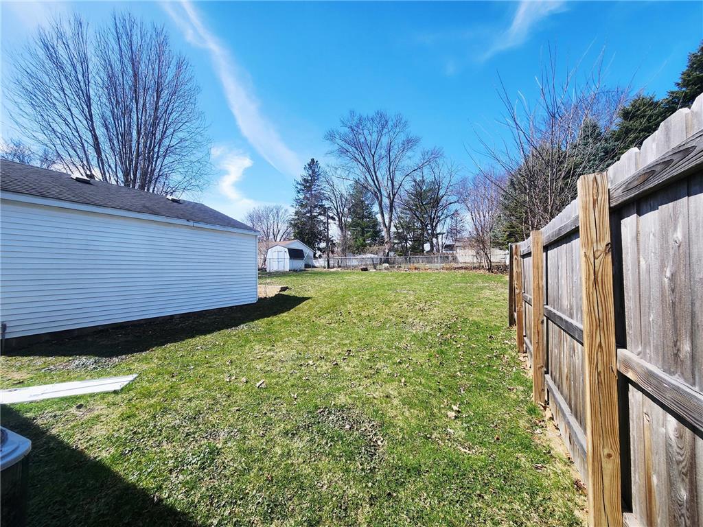 1015 8th Avenue NW Rochester MN 55901 7052796 image16