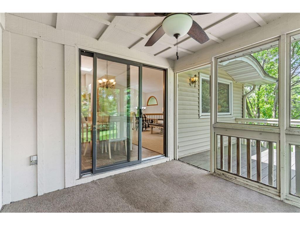1015 Aston Circle Burnsville MN 55337 7086870 image12