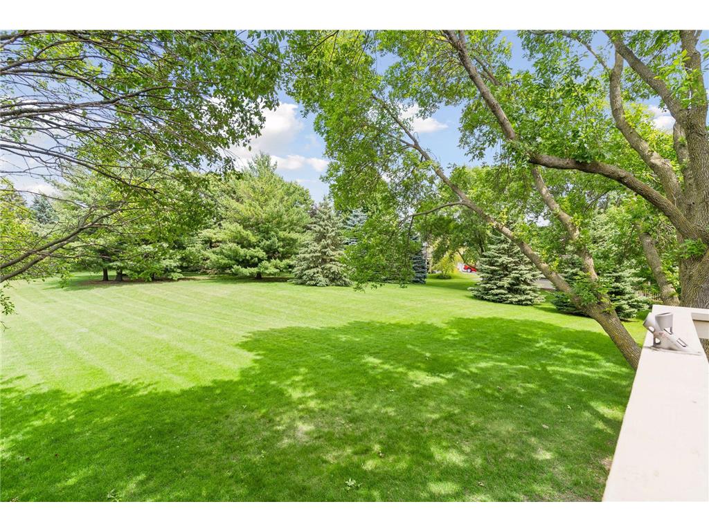 1015 Aston Circle Burnsville MN 55337 7086870 image14