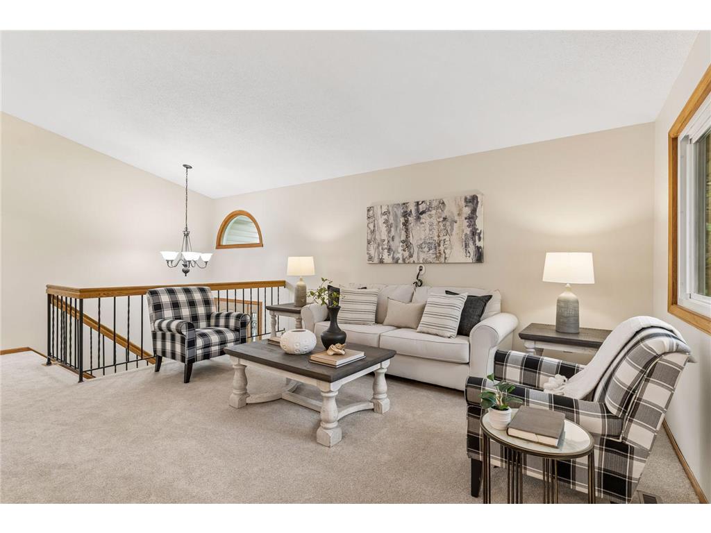 1015 Aston Circle Burnsville MN 55337 7086870 image20