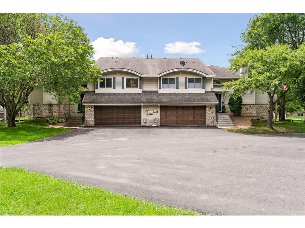 1015 Aston Circle Burnsville MN 55337 7086870 image42