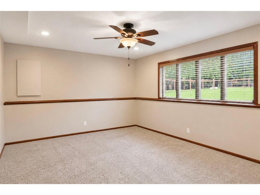 1015 Ferndale Street S Maplewood MN 55119 7036849 image28